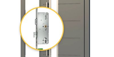 Smarte Haustür in der Detailansicht